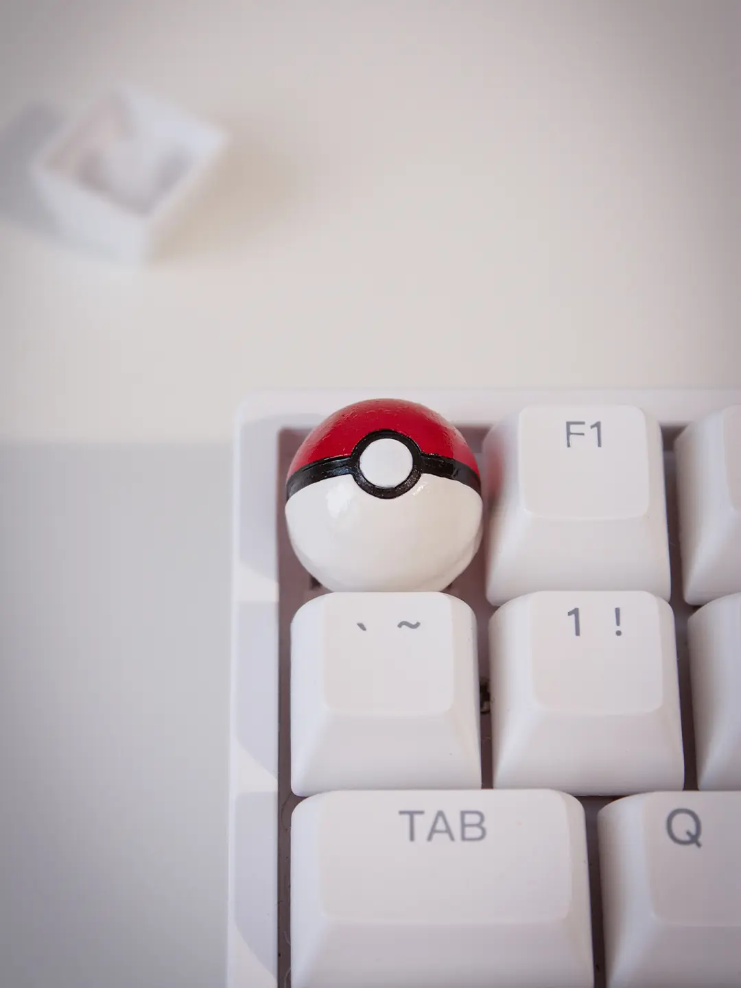 Pokeball Klavye Tuşu 4