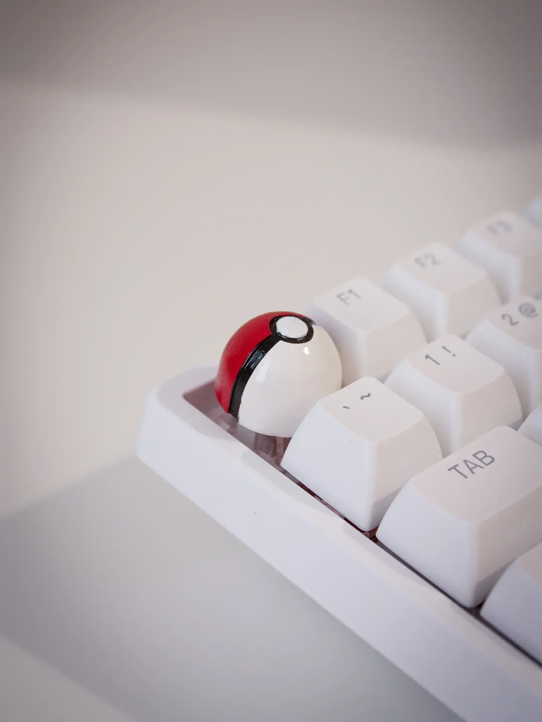 Pokeball Klavye Tuşu 2