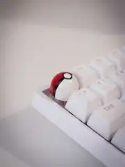 Pokeball Klavye Tuşu 2
