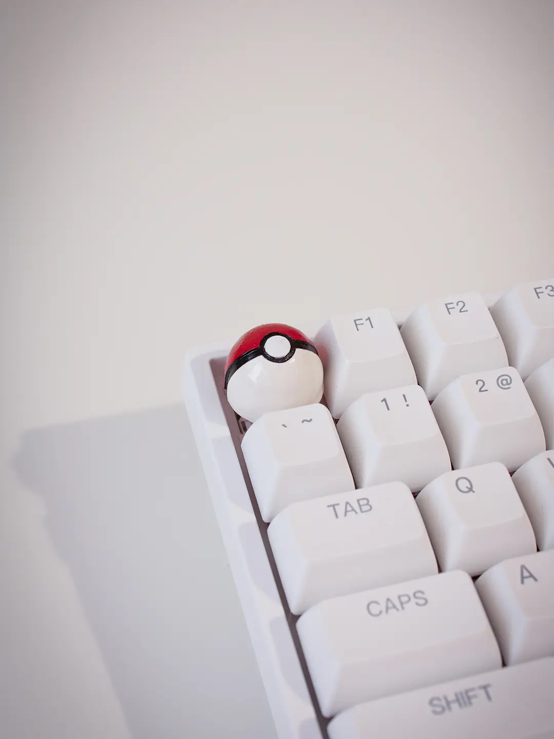 Pokeball Klavye Tuşu 3