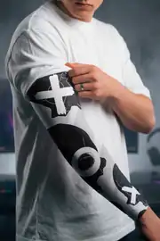 Headbone Arm Sleeve 1